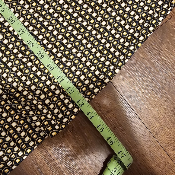 Zadie B's wrap dress - Picture 2 of 6